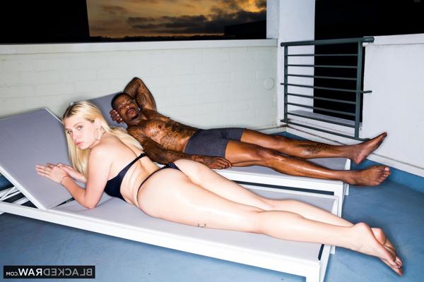 20P Sexy blonde with a big ass & tits Giselle Palmer gets screwed by Jason Luv