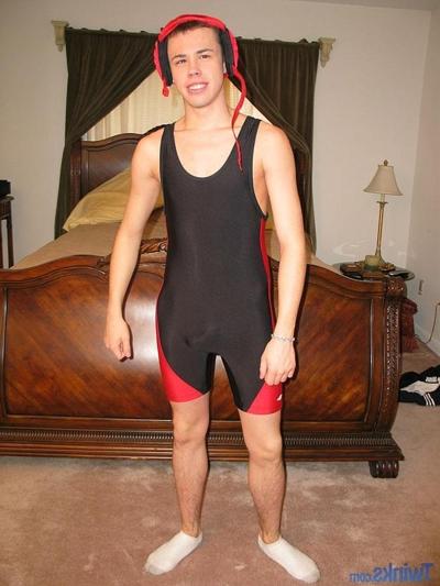 20P Hung twink strips naked & jerks his big dick until he ejaculates