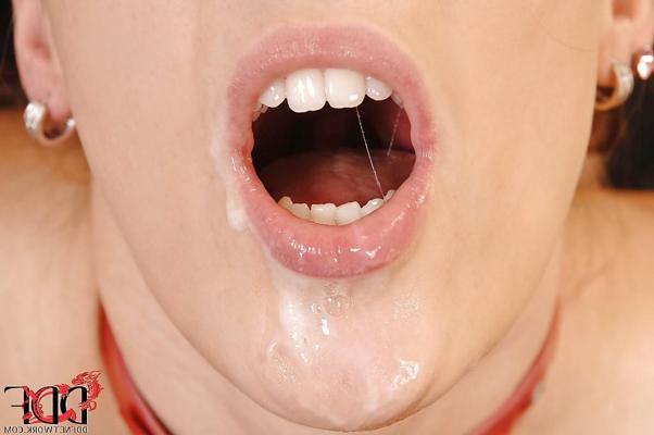 14P 縛られたふしだらな女ディメトリスが口の中に大量の精液を受け取る