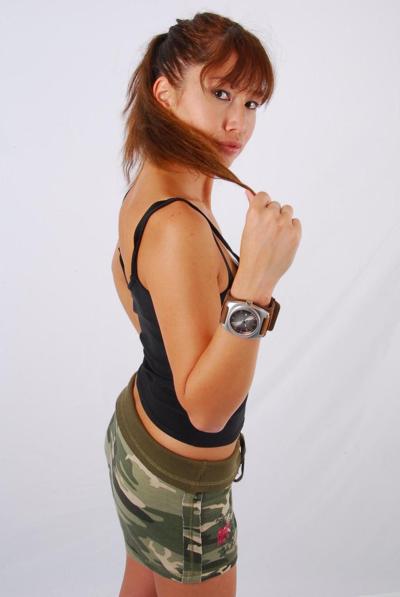 16P Asian redhead Evita wears a huge OOZOO cuff watch during non-nude action