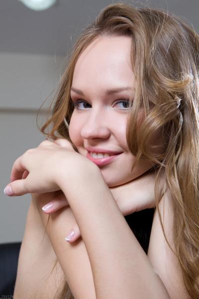 20P Glamorous Russian teen Virginia Sun unveils her tiny tits & bald holes