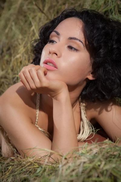 20P Beautiful teen Pammie Lee unveils her amazing big tits and poses in the hay