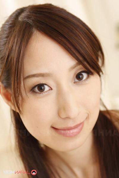 15P Japanese solo girl Kaori Nishio finger spreads her bush in the nude