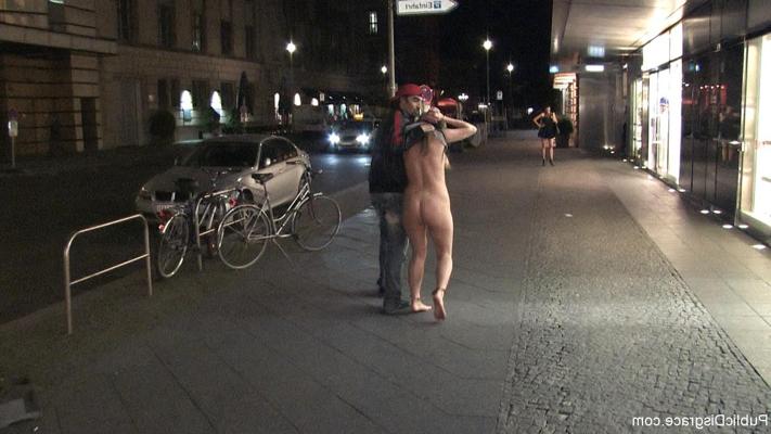 20P Public Disgrace Harmony, Zenza Raggi
