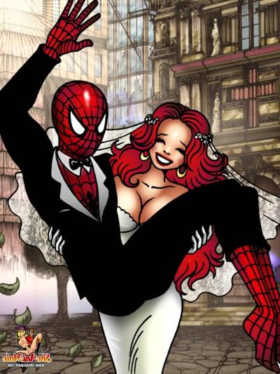 12P Animated redheaded tranny fucks a Spiderman's small asshole on a bed