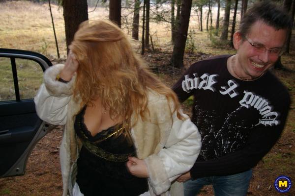 20P Mature MILF Thalia has an outdoor FMM 3some with her husband & his hung friend