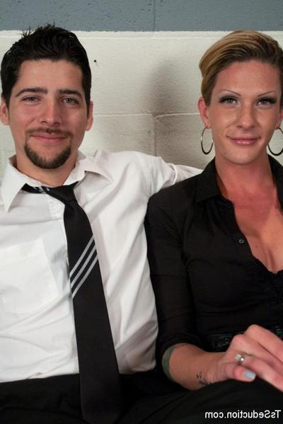14P TS Seduction XXX Pictures