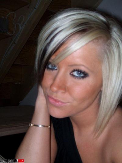 12P Dirty blonde exposes her nice ass while taking self shots
