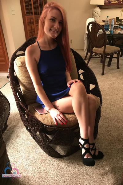 20P Petite American Nina Nirvana showing off her big ass & feet in her compilation