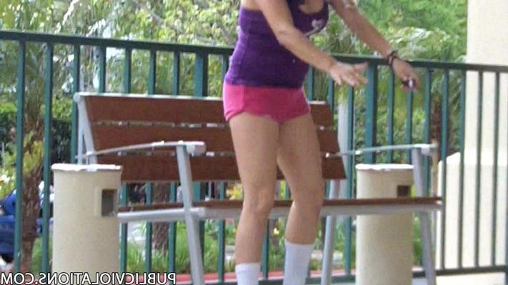 17P Big boobed brunette chick with hot body getting secretly taped in the cafe