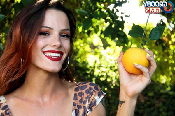 16P Hot shemale Carrie Emberlyn strips naked & jerks her small dick until she cums