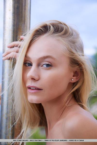 18P Beautiful blonde teen Nancy A gets completely naked during a solo show