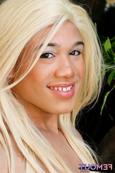 16P Femout XXX Kim Doll