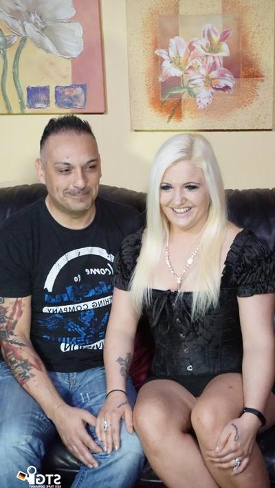 17P German platinum blonde enjoys pussylicking by boyfriend after sucks his dick