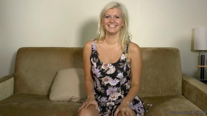 20P Public Disgrace Jason Steel, Juliette March, Layla Price, Mona Wales