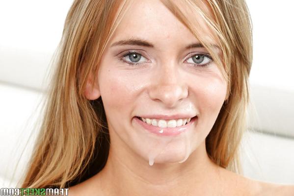 16P Blonde Kaylee Jewel baring tiny tits and taking jizz on face