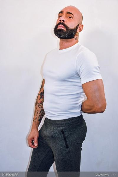 19P Bald bearded Italian gay Gianni Maggio pulls out his massive dick and poses