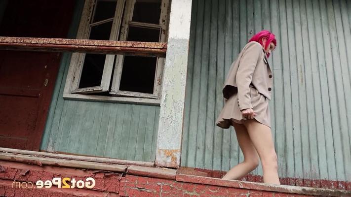15P Vasya pulls down her panties while taking an outdoor piss in a miniskirt