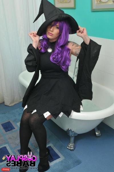 15P Kinky inked pornstar in a witch costume Yuffie Yulan rides a dick anally