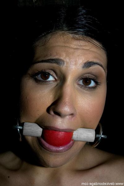 20P Device Bondage Cyd Black, Miss Jade Indica