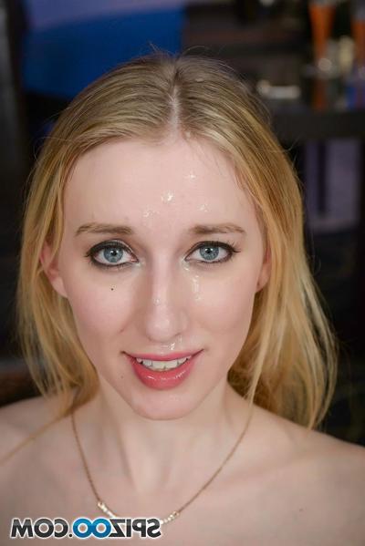 19P Blonde sugar baby Riley Reyes gets her face glazed after a hardcore pounding