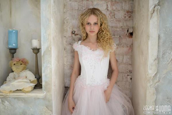 20P Young blonde Nika kicks off her panties after removing her wedding dress