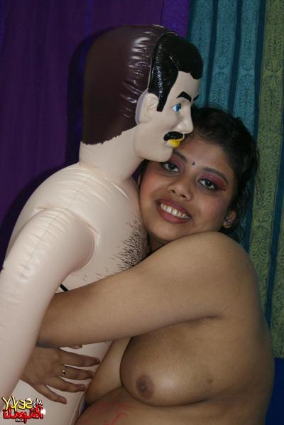 15P Pregnant Indian girl Rupali engages in sex with a male sex doll
