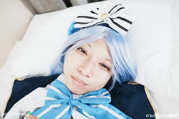 20P Japanese teen Reika Asakura takes a facial cumshot after hardcore sex