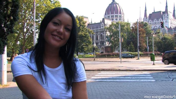 20P Public Disgrace Angelica Heart
