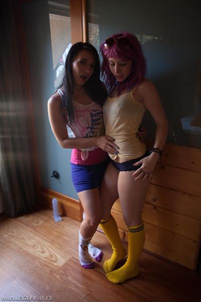 17P Slutty Proxy Paige poses with Ashli Orion after fisting her own big booty
