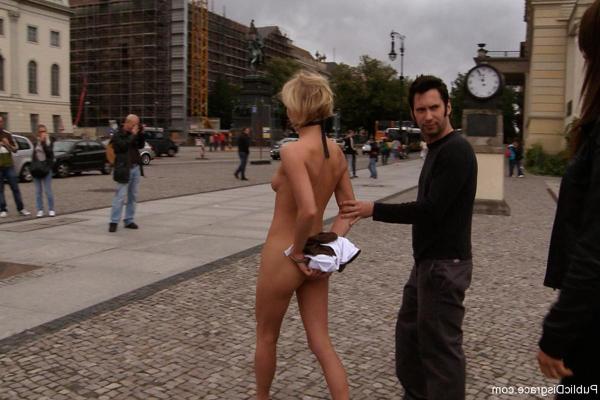 20P Public Disgrace Paris Pink, Tommy Pistol