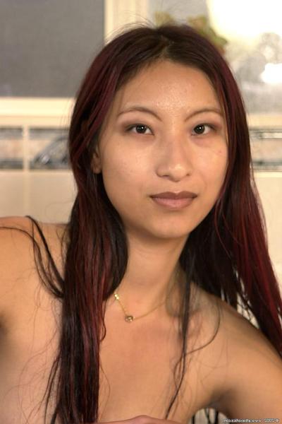 15P Slender Oriental amateur Mai wetting hairy bush and tight ass in bathtub