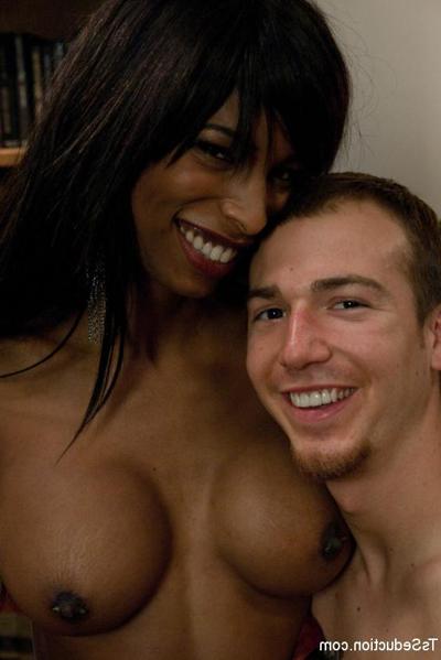 15P TS Seduction Naked Porn Pics