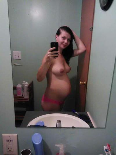 15P Cute pregnant amateur babe Amanda Marks stripping and posing in the mirror