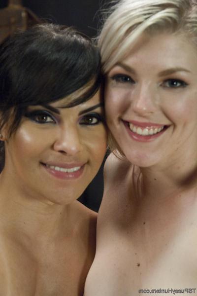 20P TS Pussy Hunters Ella Nova, TS Foxxy