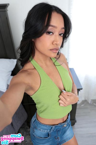 20P Sexy babe Jade Kimiko shares her BF's big dick with her stepsister
